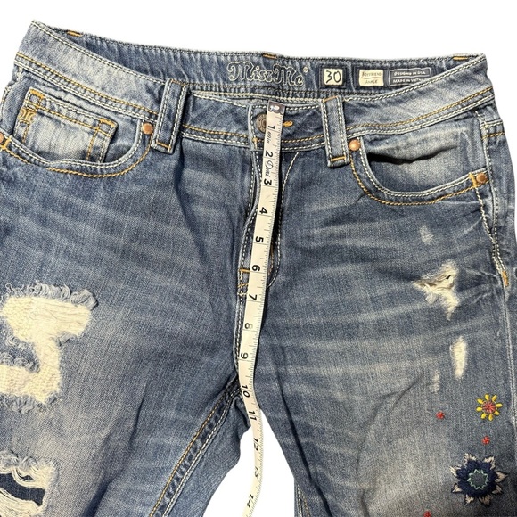 Miss Me women’s colorful embroidered Boyfriend Ankle denim jeans. Size 30 - Picture 9 of 9